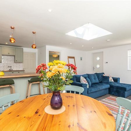 Beach, Hills, Food, Scenic Walks-The Kelp House. Peacehaven Exteriör bild