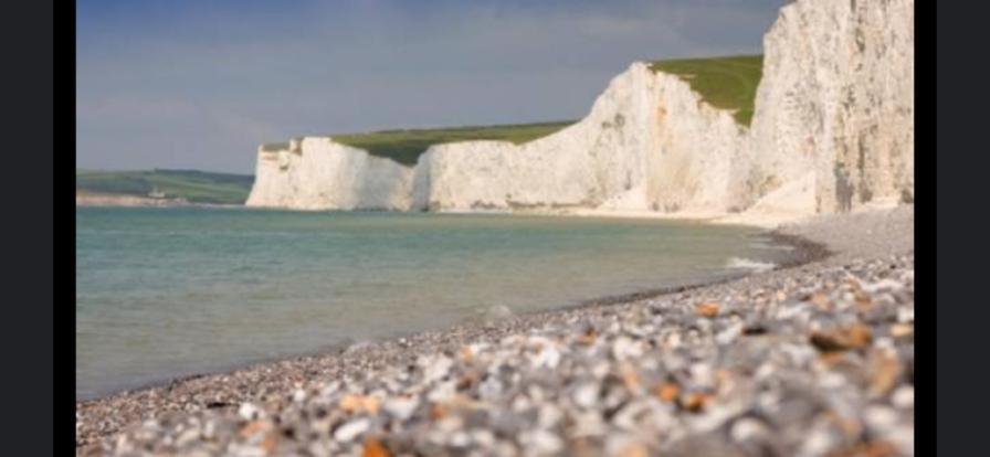Beach, Hills, Food, Scenic Walks-The Kelp House. Peacehaven Exteriör bild